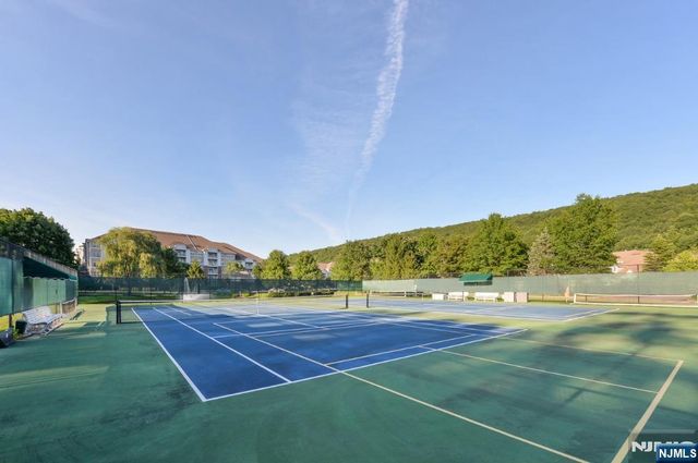 2107 Warrens Way 107, Wanaque, NJ 07465