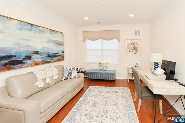2107 Warrens Way 107, Wanaque, NJ 07465