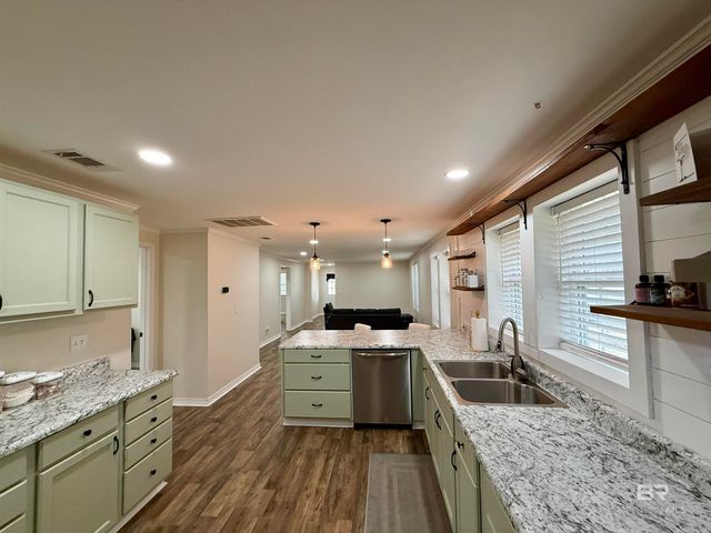 1080 Jernigan Road, Brewton, AL 36426