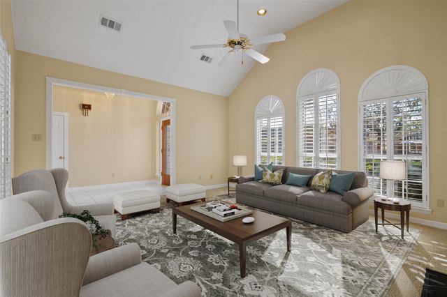 14126 Glen Canon Lane, Houston, TX 77069