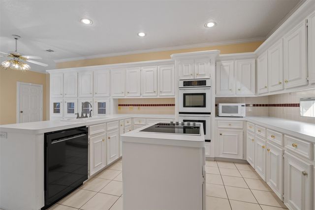 14126 Glen Canon Lane, Houston, TX 77069