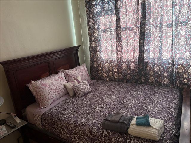 17131 NW 32 Court apt 1, Miami Gardens, FL 33056