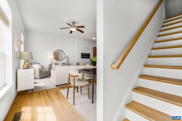161 BROOKWOOD DR, Charlottesville, VA 22902