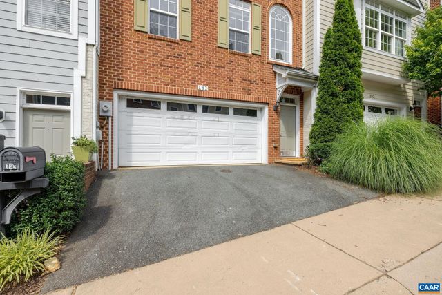 161 BROOKWOOD DR, Charlottesville, VA 22902