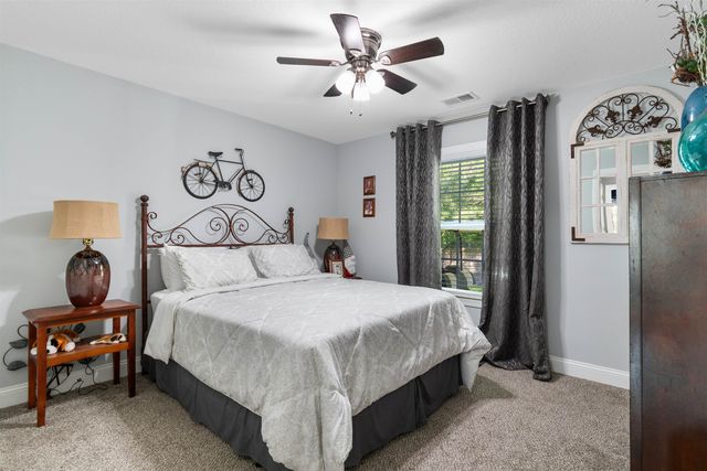 357 Farm Trac Dr., Galivants Ferry, SC 29544