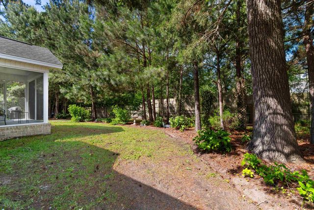 357 Farm Trac Dr., Galivants Ferry, SC 29544