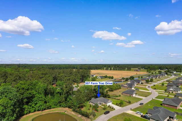 357 Farm Trac Dr., Galivants Ferry, SC 29544