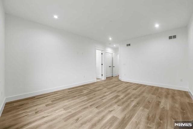 71 Henry Avenue 1st FL, Palisades Park, NJ 07650