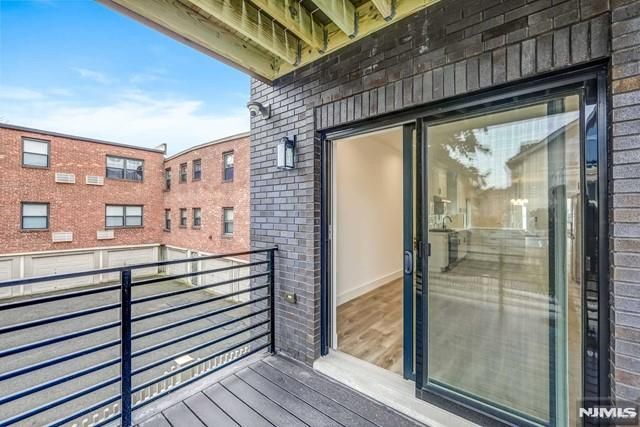 71 Henry Avenue 1st FL, Palisades Park, NJ 07650