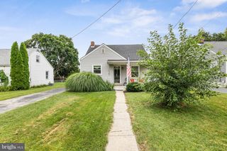 2518 NORTHLAND AVE, York, PA 17406