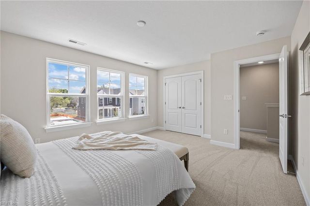 2232 Patrick DR, Suffolk, VA 23435