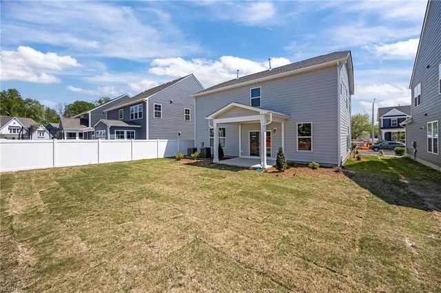 2232 Patrick DR, Suffolk, VA 23435
