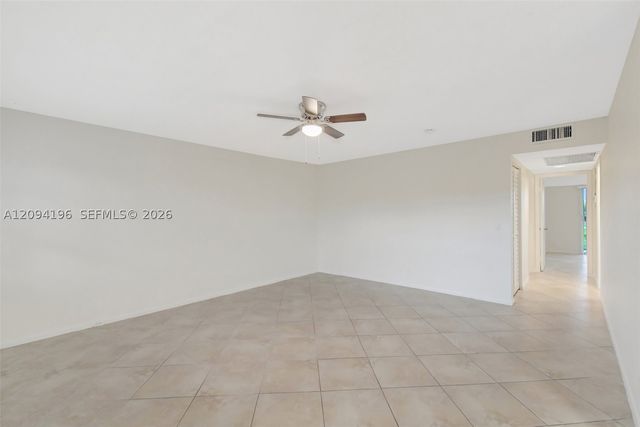 13475 SW 9th St 413A, Pembroke Pines, FL 33027