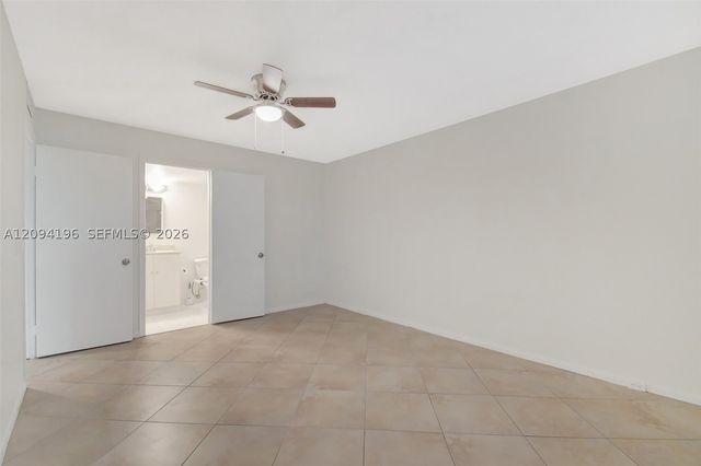 13475 SW 9th St 413A, Pembroke Pines, FL 33027