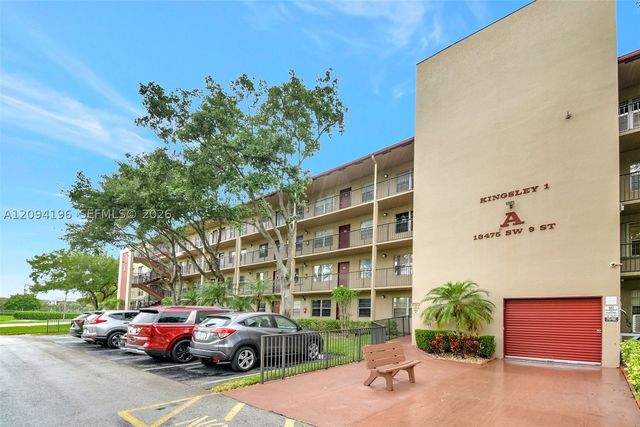 13475 SW 9th St 413A, Pembroke Pines, FL 33027