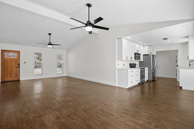 2103 W Riviera DR, Cedar Park, TX 78613