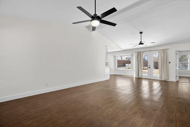 2103 W Riviera DR, Cedar Park, TX 78613