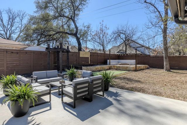 2103 W Riviera DR, Cedar Park, TX 78613