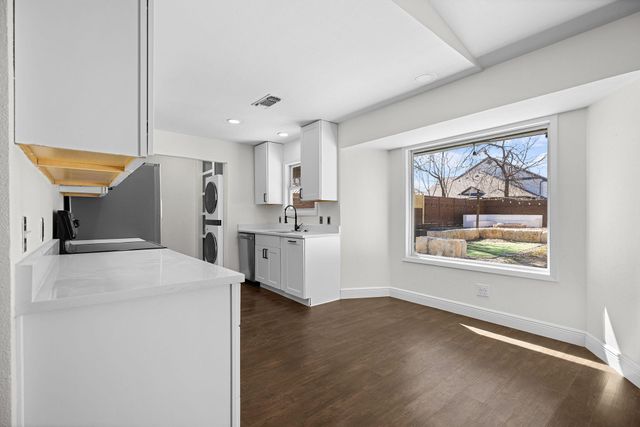 2103 W Riviera DR, Cedar Park, TX 78613