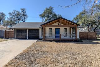 2103 W Riviera DR, Cedar Park, TX 78613