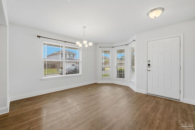 3857 Sandspur Ln, Pensacola, FL 32506