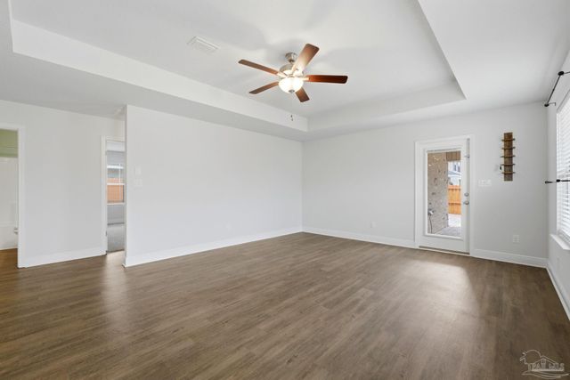 3857 Sandspur Ln, Pensacola, FL 32506