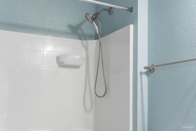 3857 Sandspur Ln, Pensacola, FL 32506