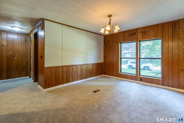 65 Colchester Commons, Colchester, CT 06415