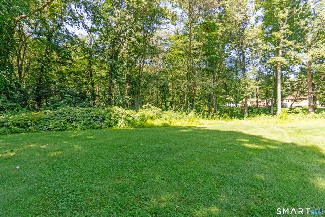 65 Colchester Commons, Colchester, CT 06415