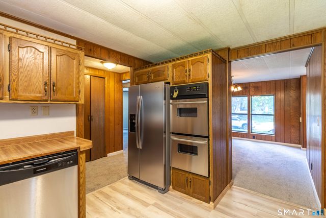 65 Colchester Commons, Colchester, CT 06415