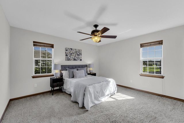 2844 Oakmont DRIVE, East Troy, WI 53120