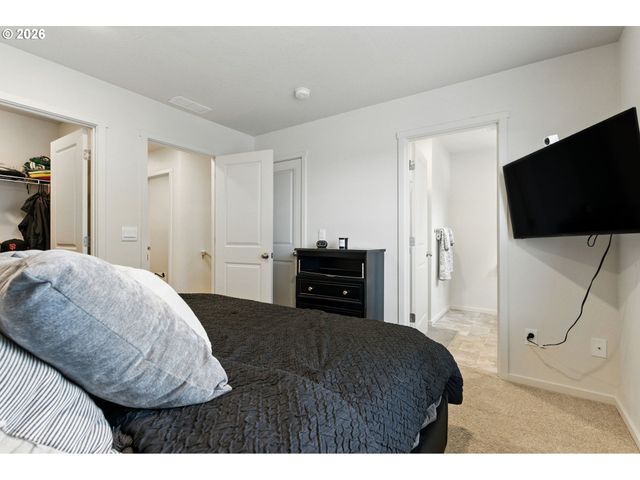 627 Ne 72ND St, Vancouver, WA 98665