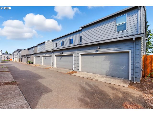 627 Ne 72ND St, Vancouver, WA 98665