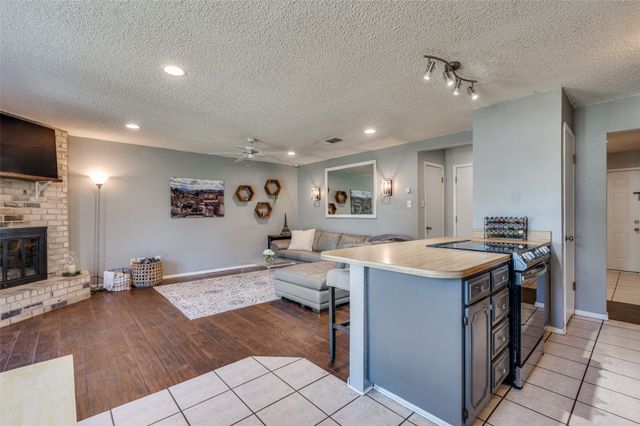 751 Tumbleweed Court, Fort Worth, TX 76108