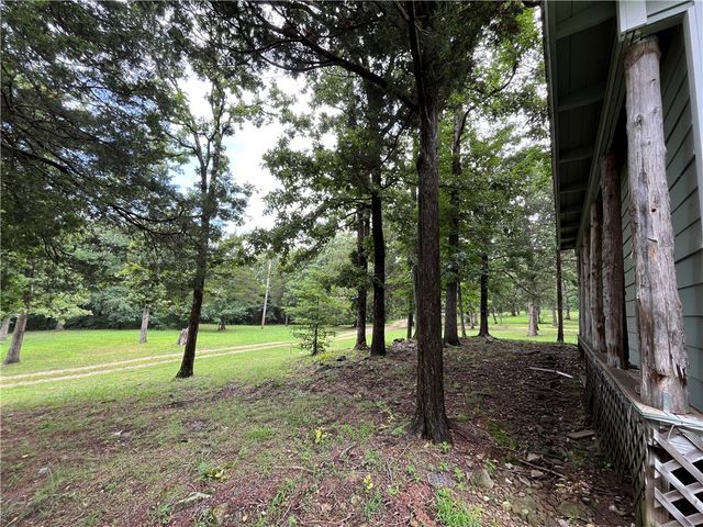 11804 Centerpoint Church Road, Prairie Grove, AR 72753