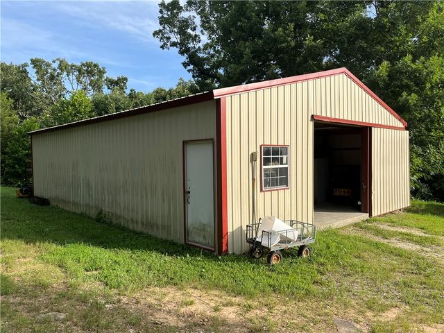 11804 Centerpoint Church Road, Prairie Grove, AR 72753