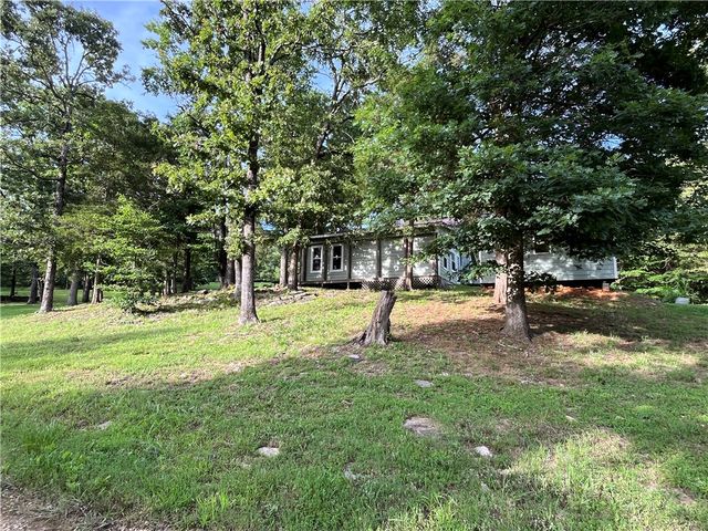 11804 Centerpoint Church Road, Prairie Grove, AR 72753
