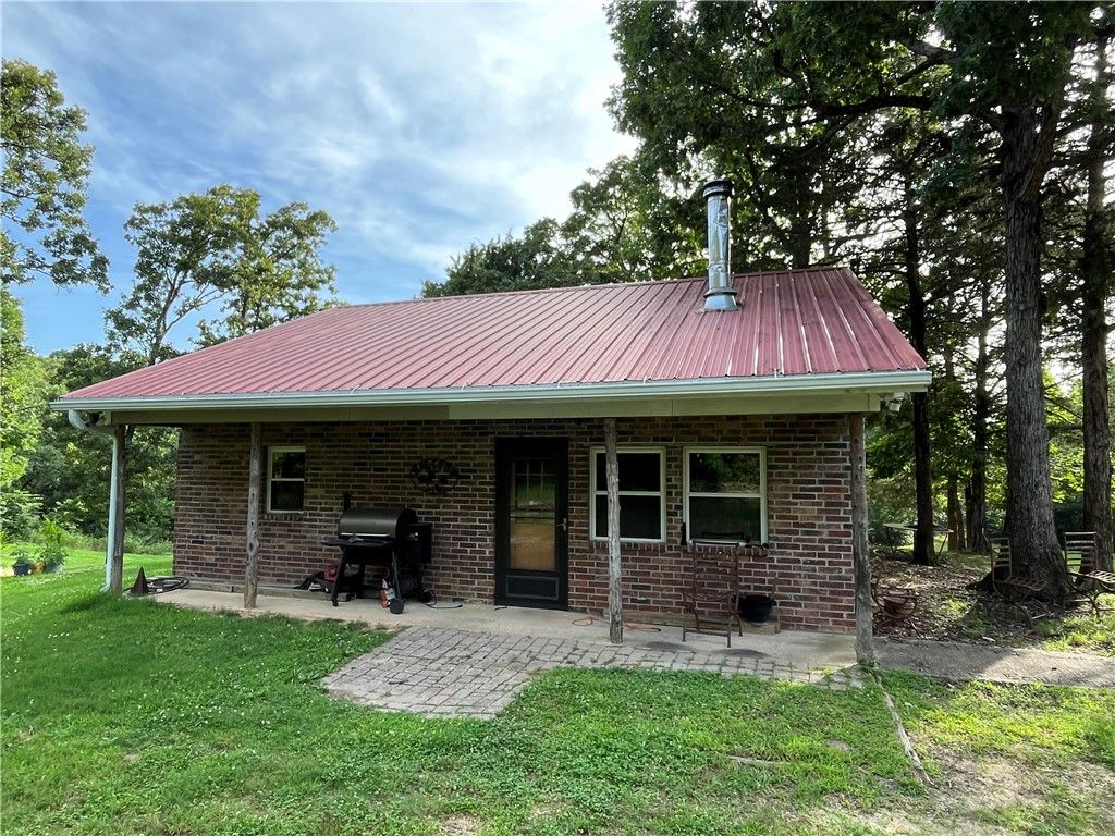 11804 Centerpoint Church Road, Prairie Grove, AR 72753