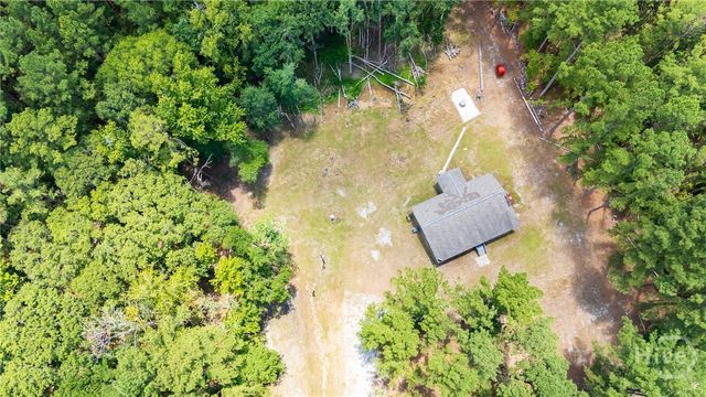 4112 Seed Tick Road, Ellabell, GA 31308
