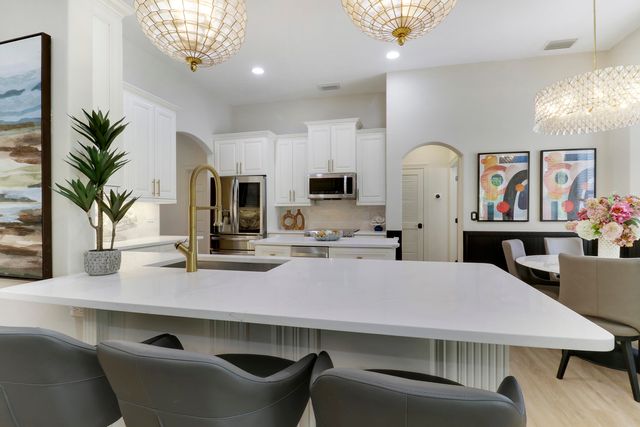 8088 Bautista Way, Palm Beach Gardens, FL 33418