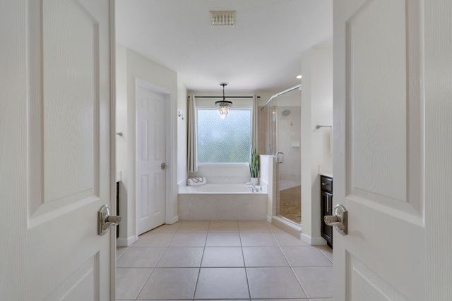 8088 Bautista Way, Palm Beach Gardens, FL 33418