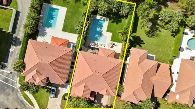 8088 Bautista Way, Palm Beach Gardens, FL 33418