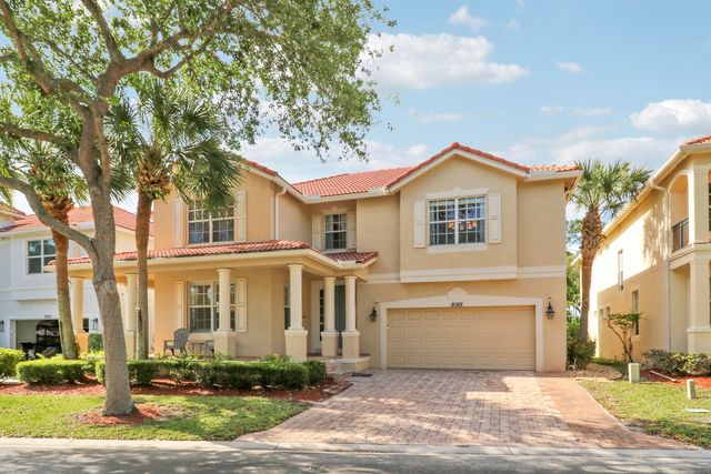 8088 Bautista Way, Palm Beach Gardens, FL 33418
