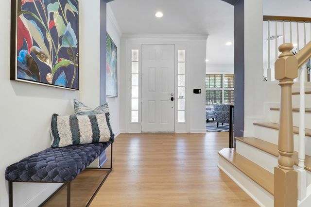 8088 Bautista Way, Palm Beach Gardens, FL 33418