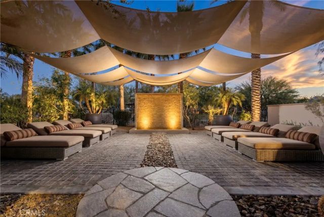 54245 Seattle Slew Way, La Quinta, CA 92253