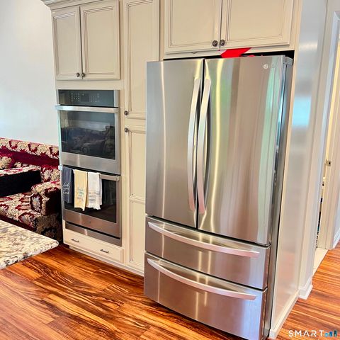 66 Treat Avenue, Stamford, CT 06906