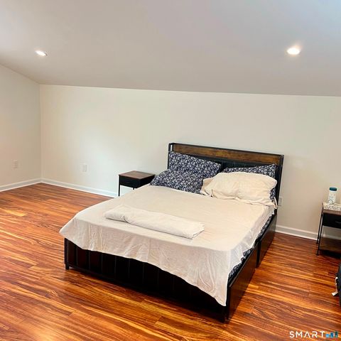 66 Treat Avenue, Stamford, CT 06906