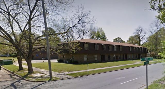 1100 W 18TH Avenue, Pine Bluff, AR 71601