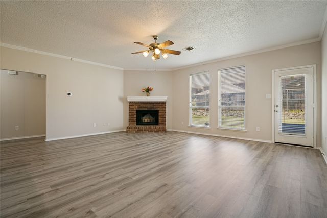7017 Travelers Crossing, Rowlett, TX 75089
