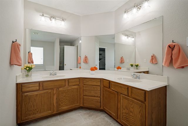 7017 Travelers Crossing, Rowlett, TX 75089